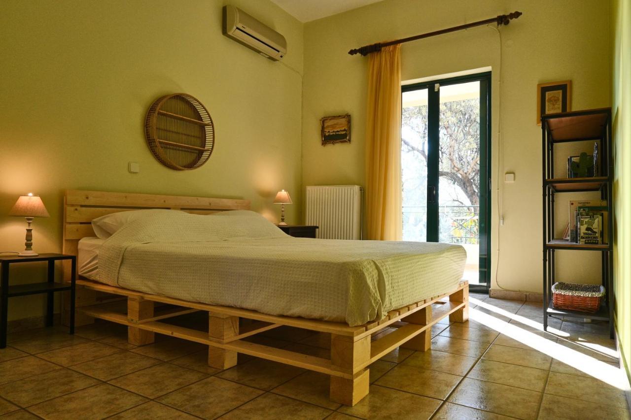 Pavlos' Cottage With Beach View Kórfos 外观 照片